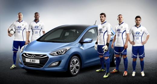 Hyundai predstavil "Team Hyundai" - pet vrhunskih nogometašev ambasadorjev blagovne znamke Hyundai za UEFA EURO 2012TM